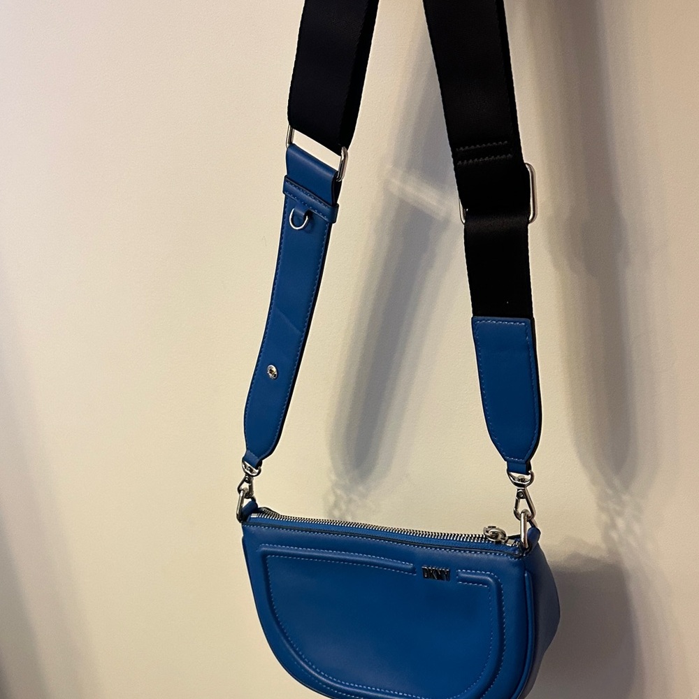 DKNY Cobalt Blue Bag with Black Strap
NEW